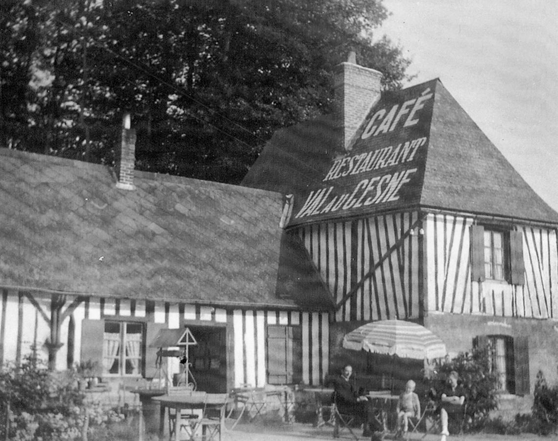 Auberge Du Val Au Cesne Saint-Clair-sur-les-Monts Exteriör bild
