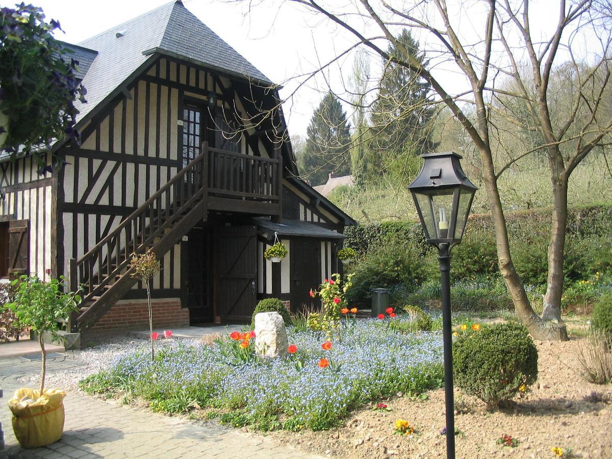 Auberge Du Val Au Cesne Saint-Clair-sur-les-Monts Rum bild