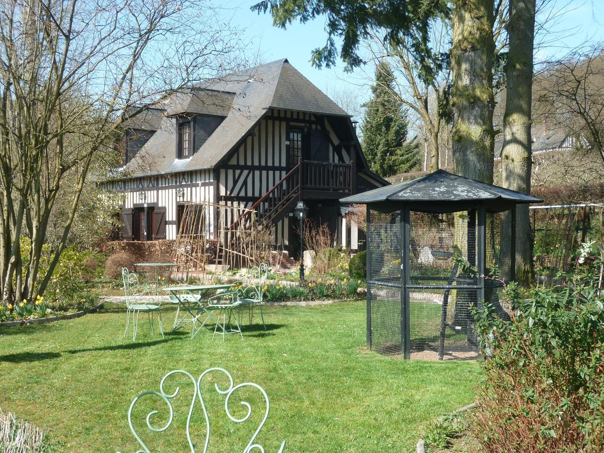 Auberge Du Val Au Cesne Saint-Clair-sur-les-Monts Exteriör bild