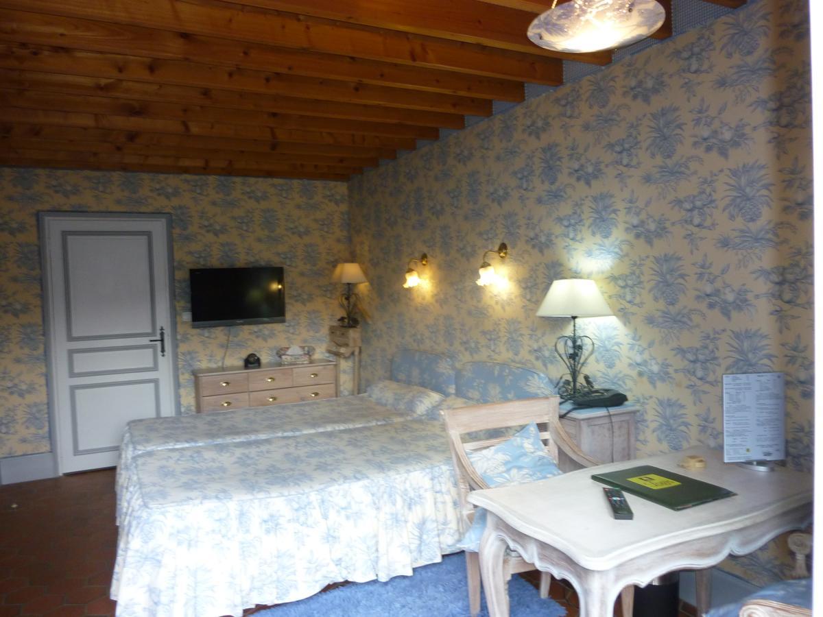 Auberge Du Val Au Cesne Saint-Clair-sur-les-Monts Exteriör bild